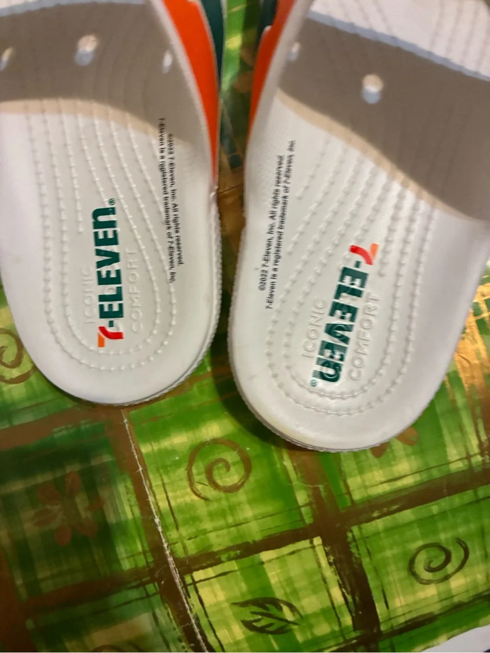 Adult size Crocs White, Green & Orange Slide Sandals Mens 7